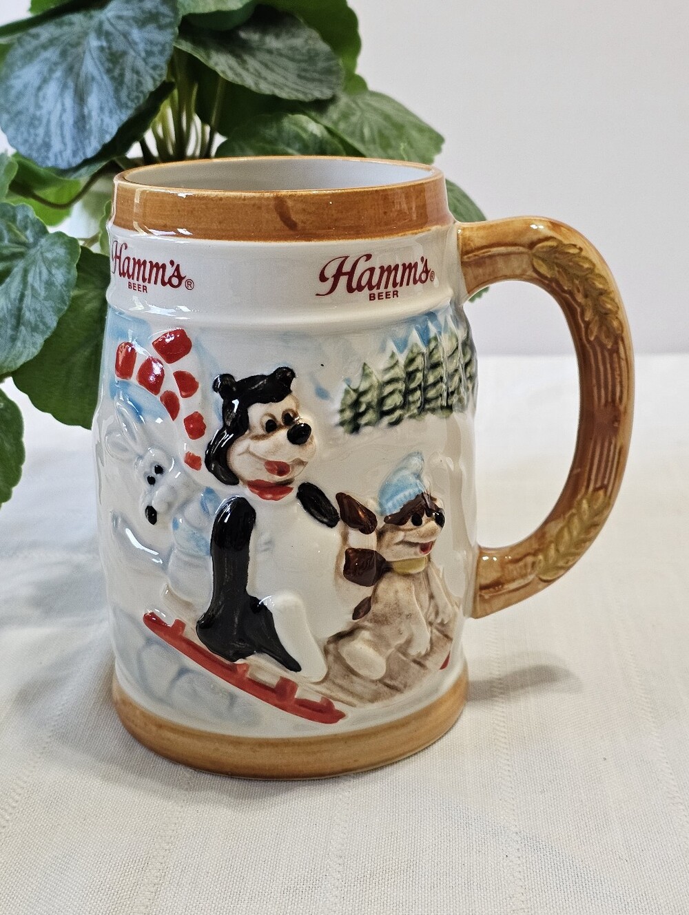 Vintage 1987 Hamm’s Beer Bear Christmas Stein Limited Edition Japan